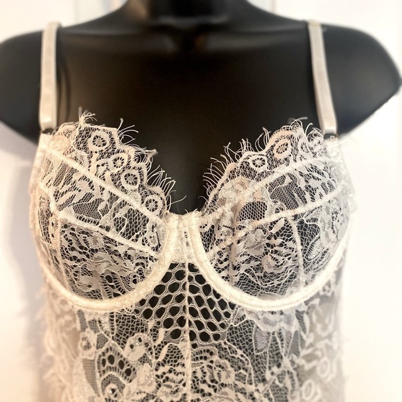 “TIC TOC” Hopeless Romantic Lace Mesh Teddy BodySuit - Picture 8 of 16